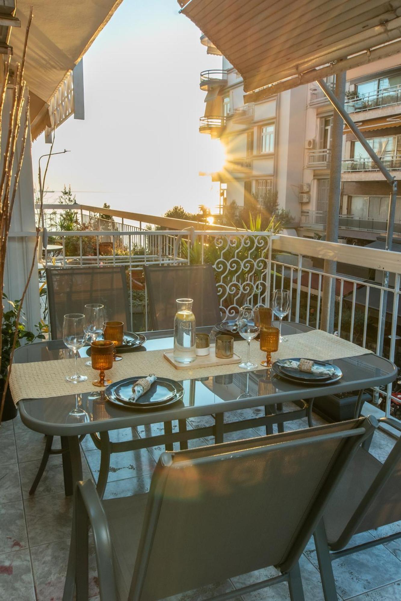 Houseloft Koromila Sea View Apartment Tesalonika Bagian luar foto